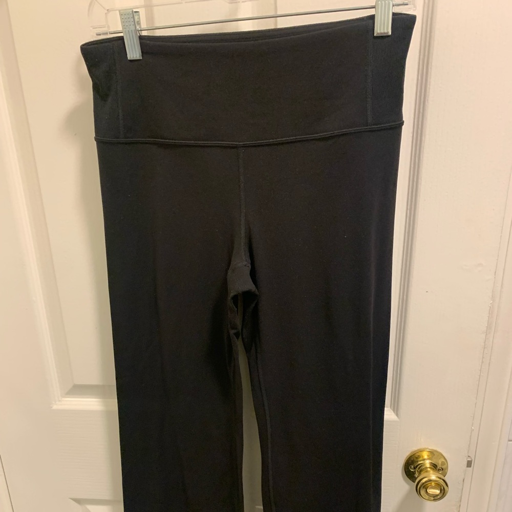 Athleta yoga pant with slit on the bottom